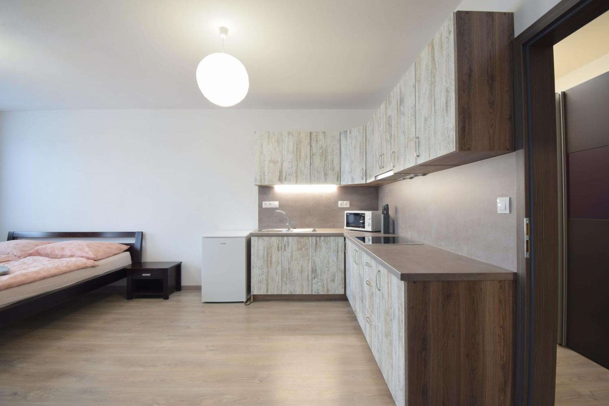 Apartman Zlatovska 22B Trenčín Exterior foto